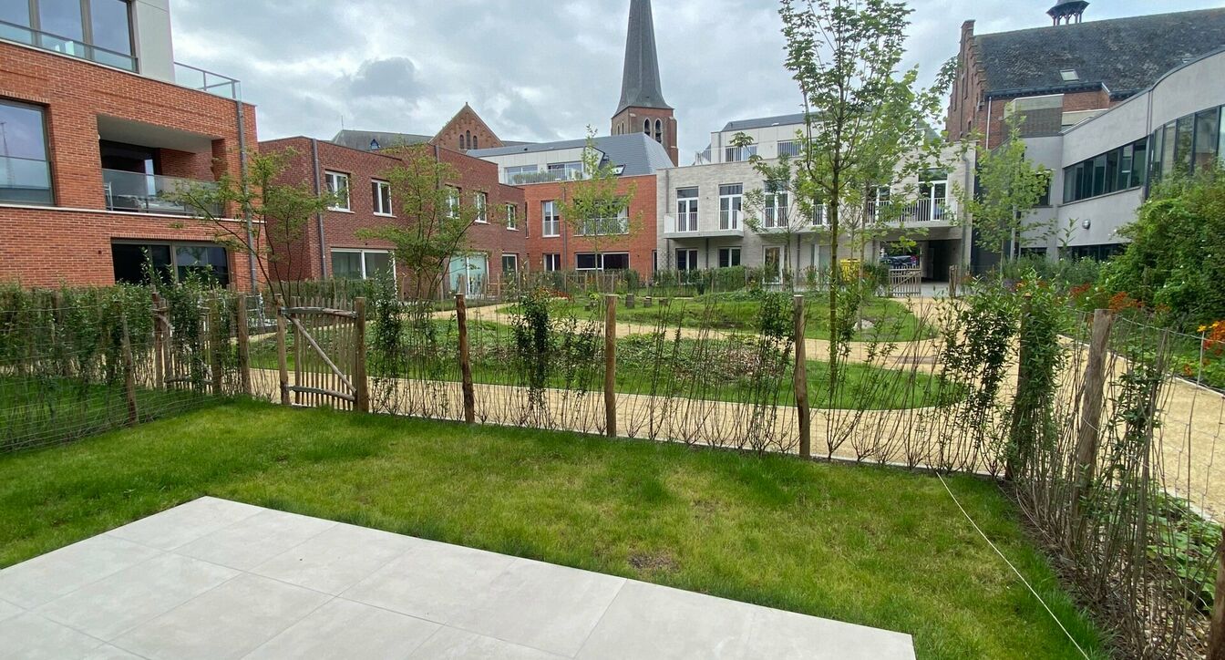 Gelijkvloerse verd. + tuin te huur in Retie