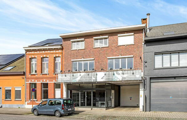 Gebouw voor gemengd gebruik te koop in Turnhout